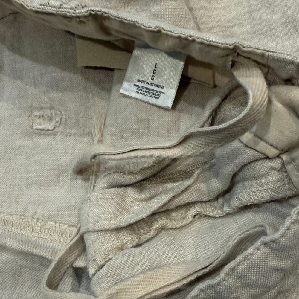 Old Navy | Light Linen Flat Front Shorts
